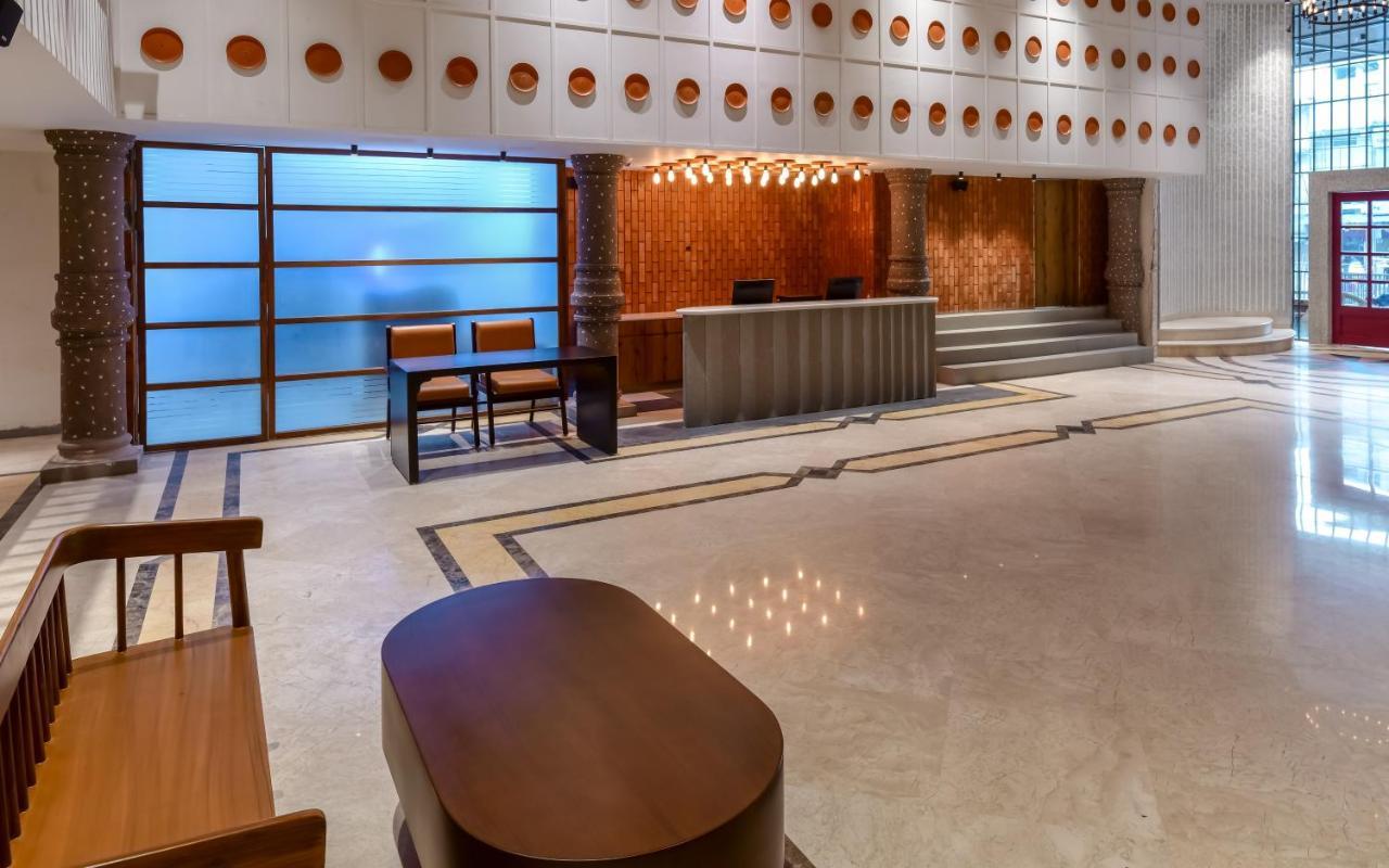 The Downton Hotel Raipur  Exterior photo